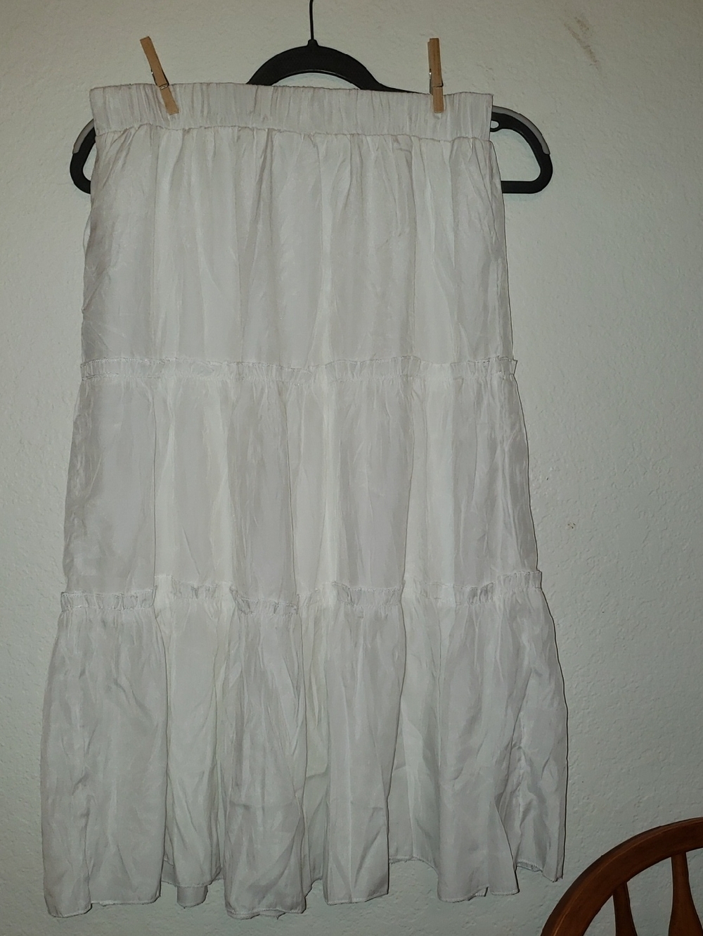 New With Tags White Long Skirt Large Light Flowy Beach Summer Stretch Waist